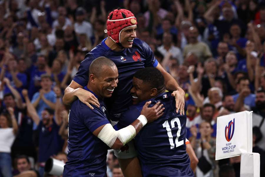 Au Cœur du Rugby : Explorez les Richesses de ce Sport Passionnant !