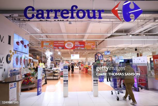 Rejoignez l'équipe Carrefour : Ensemble, construisons votre avenir !